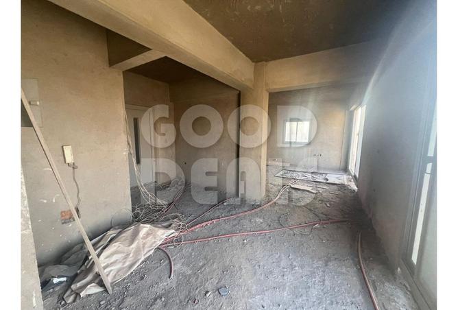 8302586 - Property Image 3