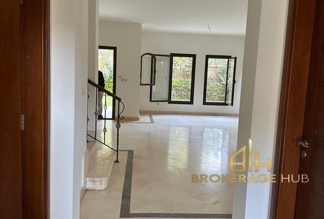 8521561 - Property Image 2