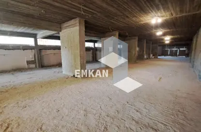 Shop - Studio - 4 Bathrooms for rent in 50th Street - Zahraa El Maadi - Hay El Maadi - Cairo