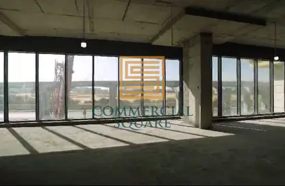Office Space - Studio - 2 Bathrooms for sale in Golden Gate - South Teseen St. - The 5th Settlement - New Cairo City - Cairo