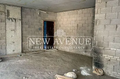 Apartment - 3 Bedrooms - 3 Bathrooms for sale in Lake View Residence - 5th Settlement Compounds - The 5th Settlement - New Cairo City - Cairo