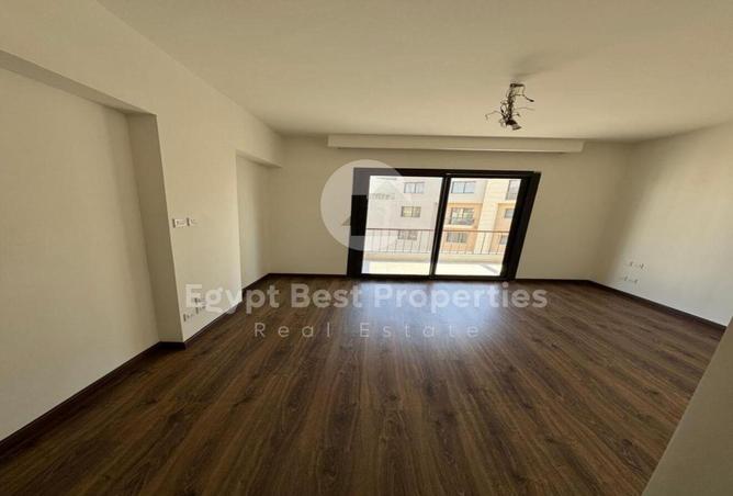 8029553 - Property Image 3