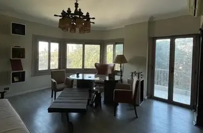 Apartment - 3 Bedrooms - 2 Bathrooms for sale in Zamalek - Cairo