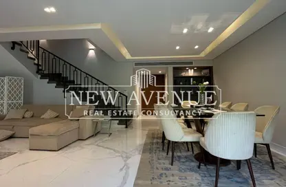 تاون هاوس - 3 غرف نوم - 3 حمامات للبيع في سوديك ايست - الحي السادس - هليوبوليس الجديدة - القاهرة