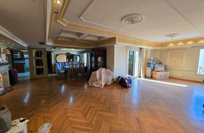 Apartment - 4 Bedrooms - 3 Bathrooms for sale in Touristic Zone 4 - Touristic Zone - Al Motamayez District - 6 October City - Giza