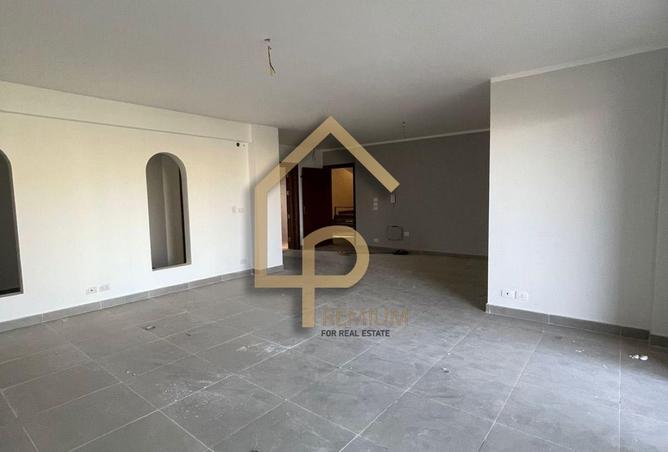 8045930 - Property Main Image