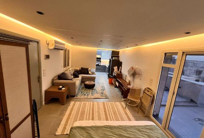 8033962 - Property Image 2