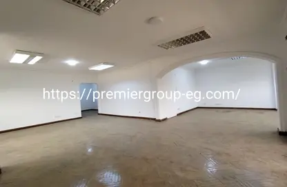Apartment - 4 Bedrooms - 3 Bathrooms for rent in Sarayat Al Maadi - Hay El Maadi - Cairo