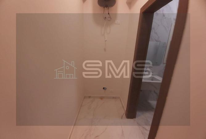 8312759 - Property Image 2