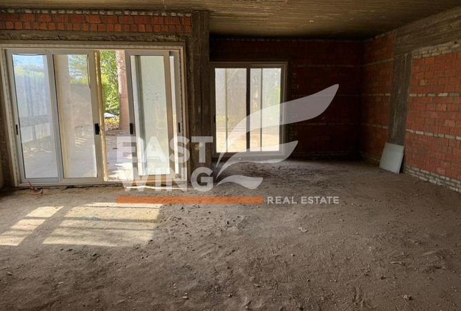 8110019 - Property Image 2
