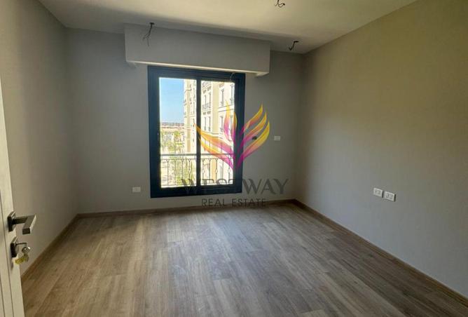 7910845 - Property Image 2