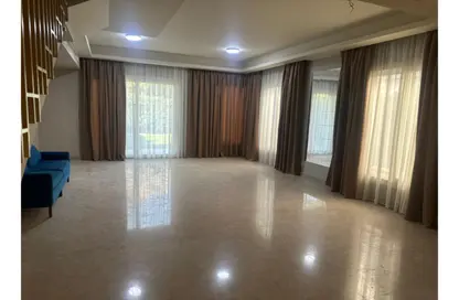فيلا - 3 غرف نوم - 4 حمامات للايجار في اتريو - كمبوندات الشيخ زايد - الشيخ زايد - الجيزة