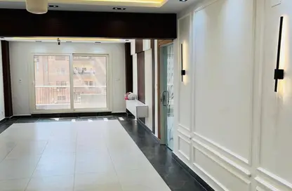 Apartment - 3 Bedrooms - 3 Bathrooms for sale in Dokki - Giza Apartment - 3 Bedrooms - 3 Bathrooms for sale in Dokki - Giza