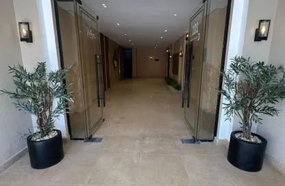 Apartment - 3 Bedrooms - 3 Bathrooms for rent in Village West - Sheikh Zayed Compounds - Sheikh Zayed City - Giza