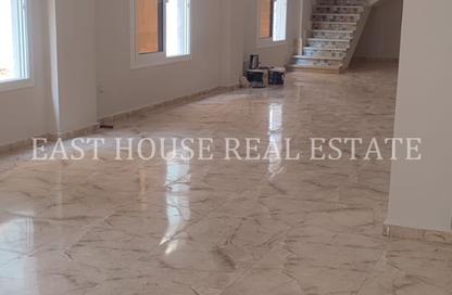 Duplex - 3 Bedrooms - 3 Bathrooms for rent in El Banafseg - New Cairo City - Cairo