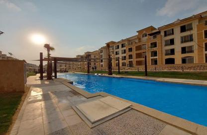 Apartment - 3 Bedrooms - 2 Bathrooms for sale in Stone Residence - 5th Settlement Compounds - The 5th Settlement - New Cairo City - Cairo