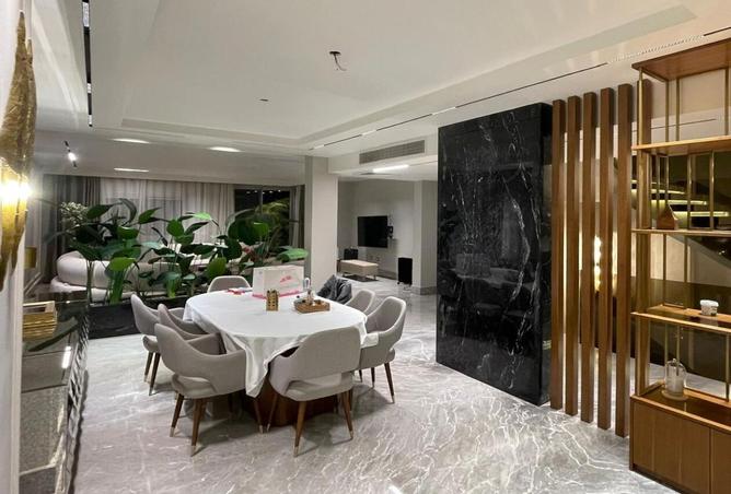 8306828 - Property Image 2