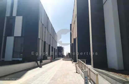 مساحات مكتبية - استوديو - 1 حمام للبيع في مول هايد بارك بيزنس - شارع التسعين الجنوبي - التجمع الخامس - مدينة القاهرة الجديدة - القاهرة