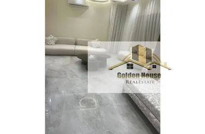 Apartment - 3 Bedrooms - 3 Bathrooms for sale in Mohamed Mazhar St. - Zamalek - Cairo