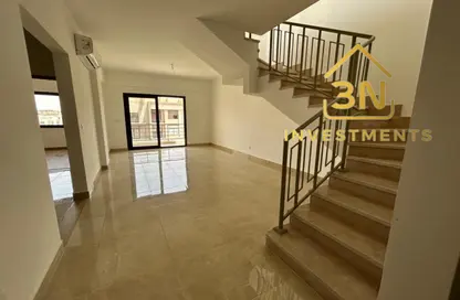 Penthouse - 2 Bedrooms - 3 Bathrooms for rent in Moon Residences - Fifth Square - The 5th Settlement - New Cairo City - Cairo
