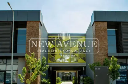 Office Space - Studio - 2 Bathrooms for rent in District 5 - 5th Settlement Compounds - The 5th Settlement - New Cairo City - Cairo Office Space - Studio - 2 Bathrooms for rent in District 5 - 5th Settlement Compounds - The 5th Settlement - New Cairo City - Cairo