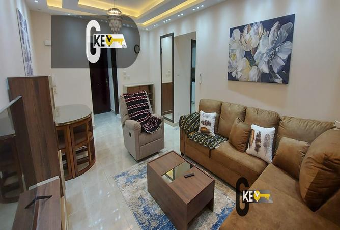 8033960 - Property Image 2