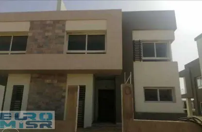 Townhouse - 4 Bedrooms - 2 Bathrooms for sale in Hyde Park - 5th Settlement Compounds - The 5th Settlement - New Cairo City - Cairo