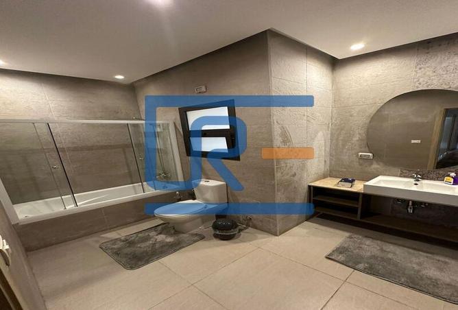 7967740 - Property Image 3