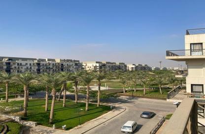 Apartment - 2 Bedrooms - 3 Bathrooms for sale in Eastown - 5th Settlement Compounds - The 5th Settlement - New Cairo City - Cairo