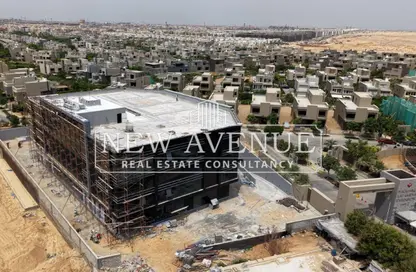 مساحات مكتبية - استوديو - 8 حمامات للايجار في ايست ماين القاهرة الجديدة - كمبوندات التجمع الخامس - التجمع الخامس - مدينة القاهرة الجديدة - القاهرة