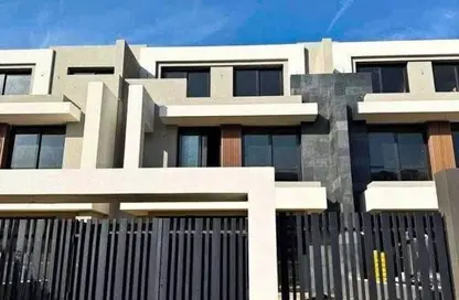 منزل مزدوج - 4 غرف نوم - 3 حمامات للبيع في الباتيو سولا - الباتيو - كمبوندات الشروق - مدينة الشروق - القاهرة