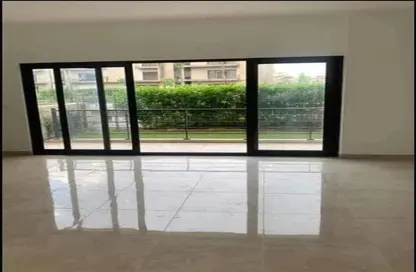 Apartment - 1 Bedroom - 2 Bathrooms for sale in Fifth Square - The 5th Settlement - New Cairo City - Cairo