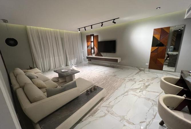 8411010 - Property Main Image