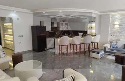 Apartment - 3 Bedrooms - 2 Bathrooms for rent in Stone Residence - 5th Settlement Compounds - The 5th Settlement - New Cairo City - Cairo