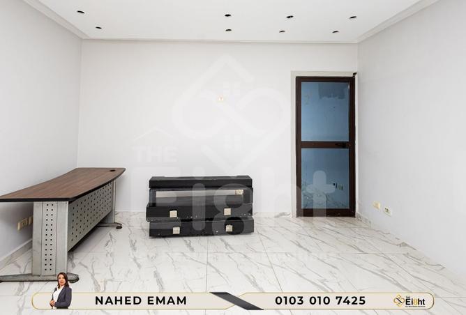 8389242 - Property Image 3