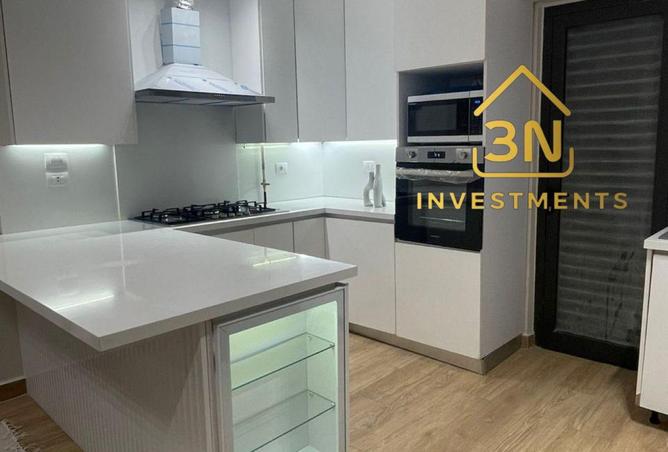 8201927 - Property Image 3