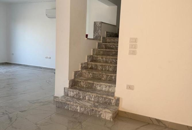 8432226 - Property Image 3