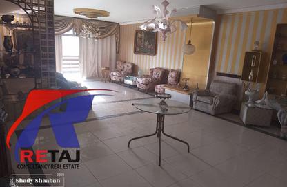 Apartment - 3 Bedrooms - 2 Bathrooms for sale in Mostafa Al Nahas St. - 6th Zone - Nasr City - Cairo