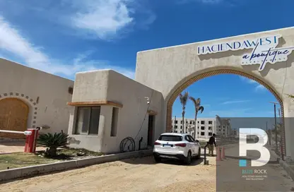 شاليه - 2 غرف نوم - 2 حمامات للبيع في هاسيندا ويست - راس الحكمة - الساحل الشمالي