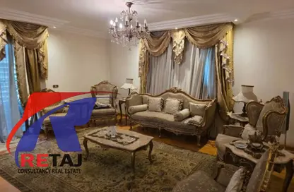 Apartment - 3 Bedrooms - 2 Bathrooms for sale in Fareek Awal Ali Amer St. - 6th Zone - Nasr City - Cairo