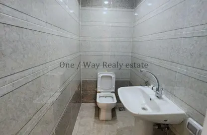 Office Space - Studio - 2 Bathrooms for rent in Heliopolis Square - Heliopolis Square - El Nozha - Cairo