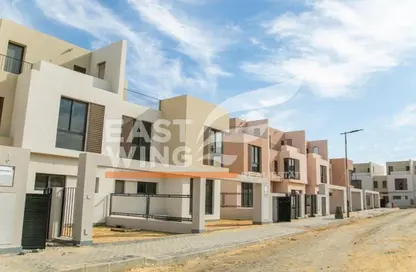 تاون هاوس - 4 غرف نوم - 5 حمامات للبيع في سوديك ايست - الحي السادس - هليوبوليس الجديدة - القاهرة