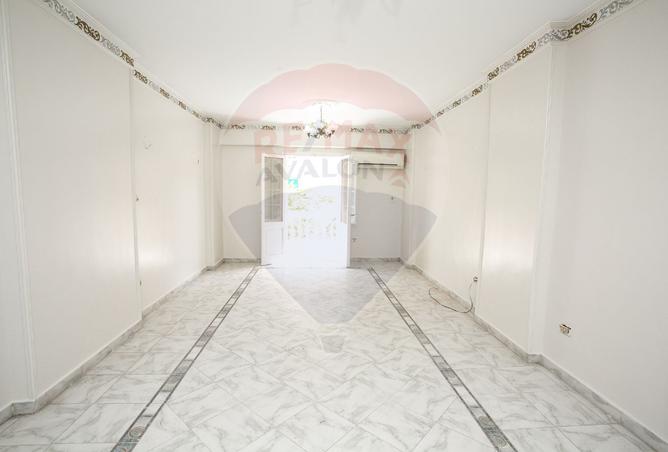 8063094 - Property Main Image