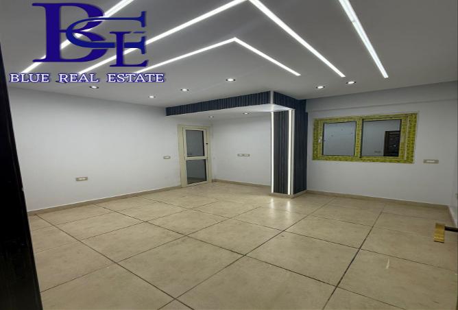 7976192 - Property Image 2
