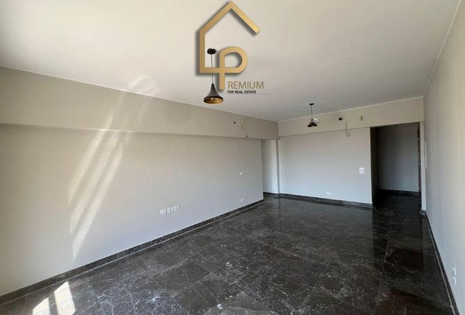 8354994 - Property Image 2