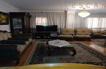 شقة - 2 غرف نوم - 1 حمام للبيع في شارع ابو بكر الصديق - الرحاب المرحلة الثانية - الرحاب - مدينة القاهرة الجديدة - القاهرة