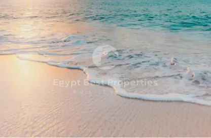 شاليه - 2 غرف نوم - 2 حمامات للبيع في كون - راس الحكمة - الساحل الشمالي