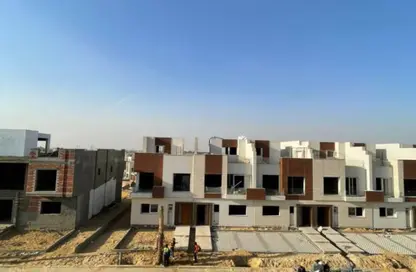 Townhouse - 5 Bedrooms - 5 Bathrooms for sale in Azzar 2 - 5th Settlement Compounds - The 5th Settlement - New Cairo City - Cairo