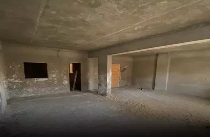 Apartment - 3 Bedrooms - 2 Bathrooms for sale in Ibn Al Farid Street - 1st District - Tanta - Al Gharbeya