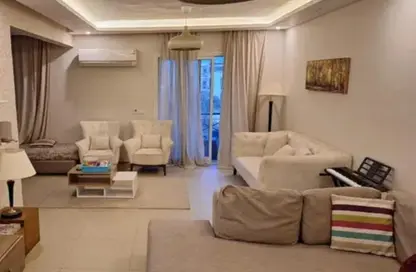 Apartment - 3 Bedrooms - 2 Bathrooms for sale in Hadayek Al Mohandessin - 4th District - Sheikh Zayed City - Giza